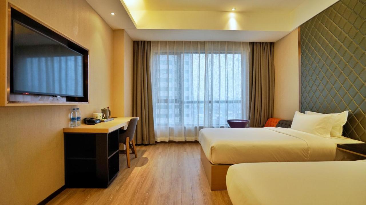 Ibis Styles Hangzhou Chaowang Road Hotel מראה חיצוני תמונה